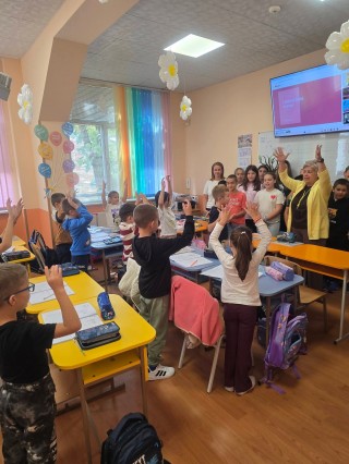 СПОДЕЛЕНИЯТ ПЪТ НА ЗНАНИЕТО  