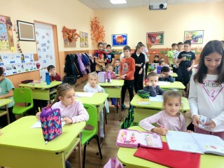 СПОДЕЛЕНИЯТ ПЪТ НА ЗНАНИЕТО  