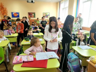 СПОДЕЛЕНИЯТ ПЪТ НА ЗНАНИЕТО  