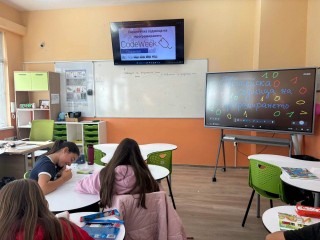 Шестокласниците от ОУ „Георги Кирков“ се включиха в EU CodeWeek