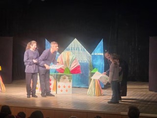 Приказно вълшебство на сцената